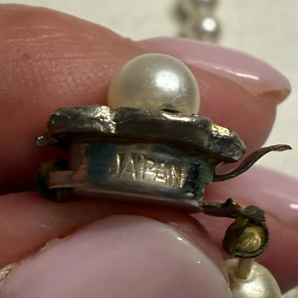 Vintage Faux Pearl Necklace 54" - Picture 4 of 7